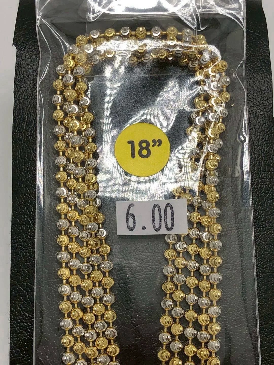 สร้อยคอเม็ดตัดลายสองกษัตริย์อิตาลี